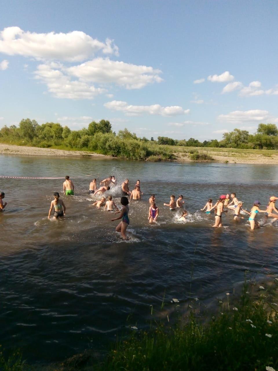 4b9519fc-c05e-48c7-a433-ac29d0d13f6d